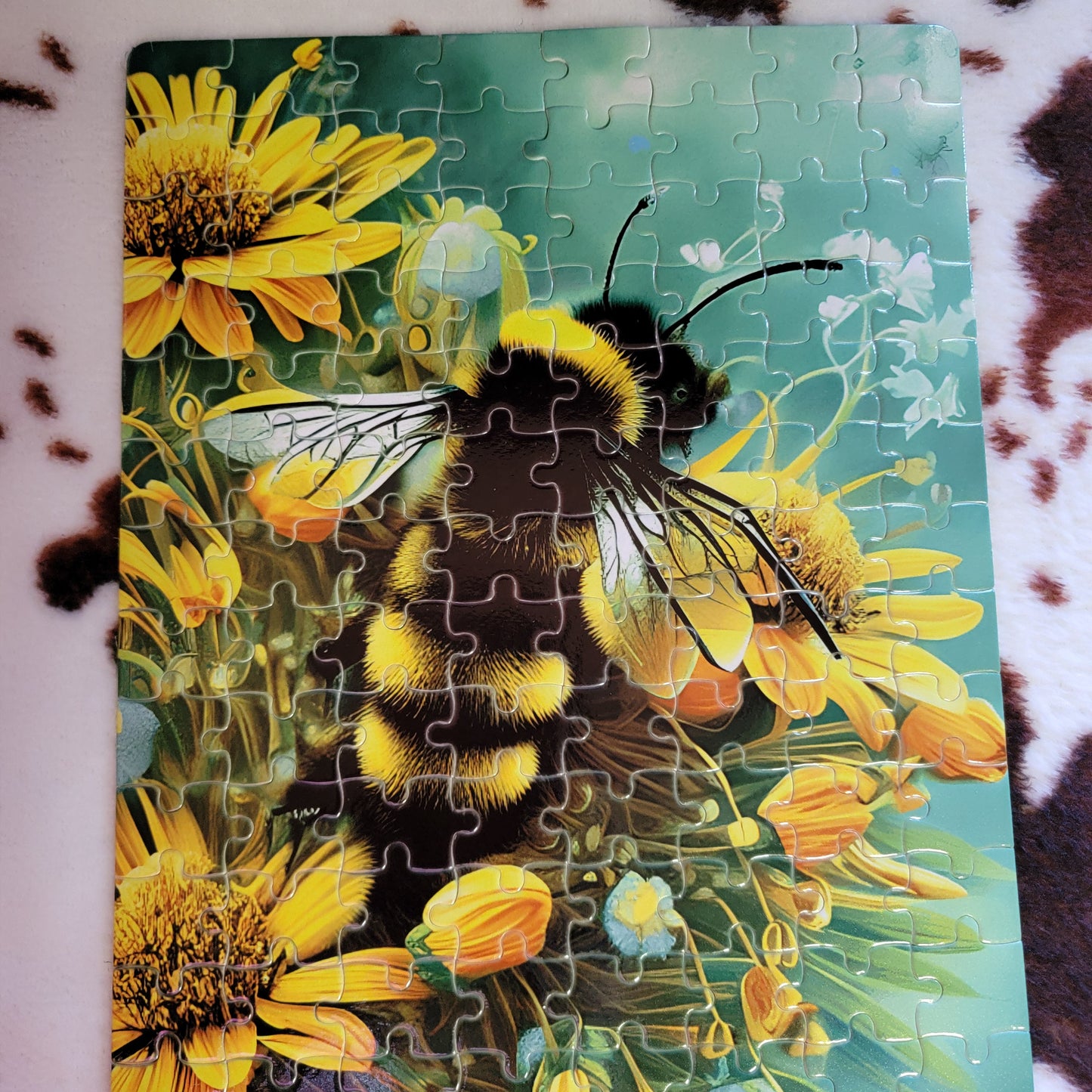 Honey Bee 120 PC Handmade Jigsaw Puzzle