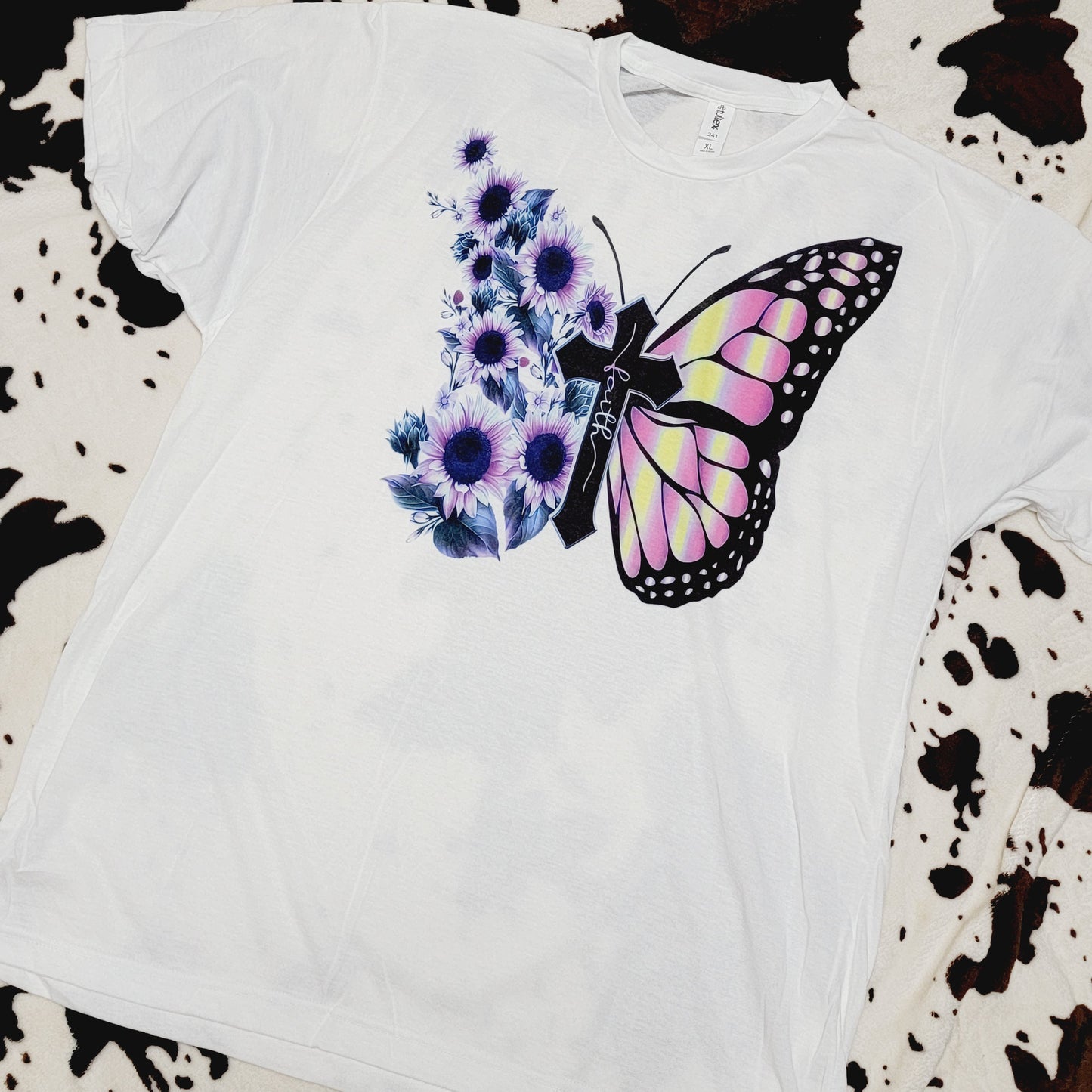 Butterfly Faith Floral Graphic T-Shirt
