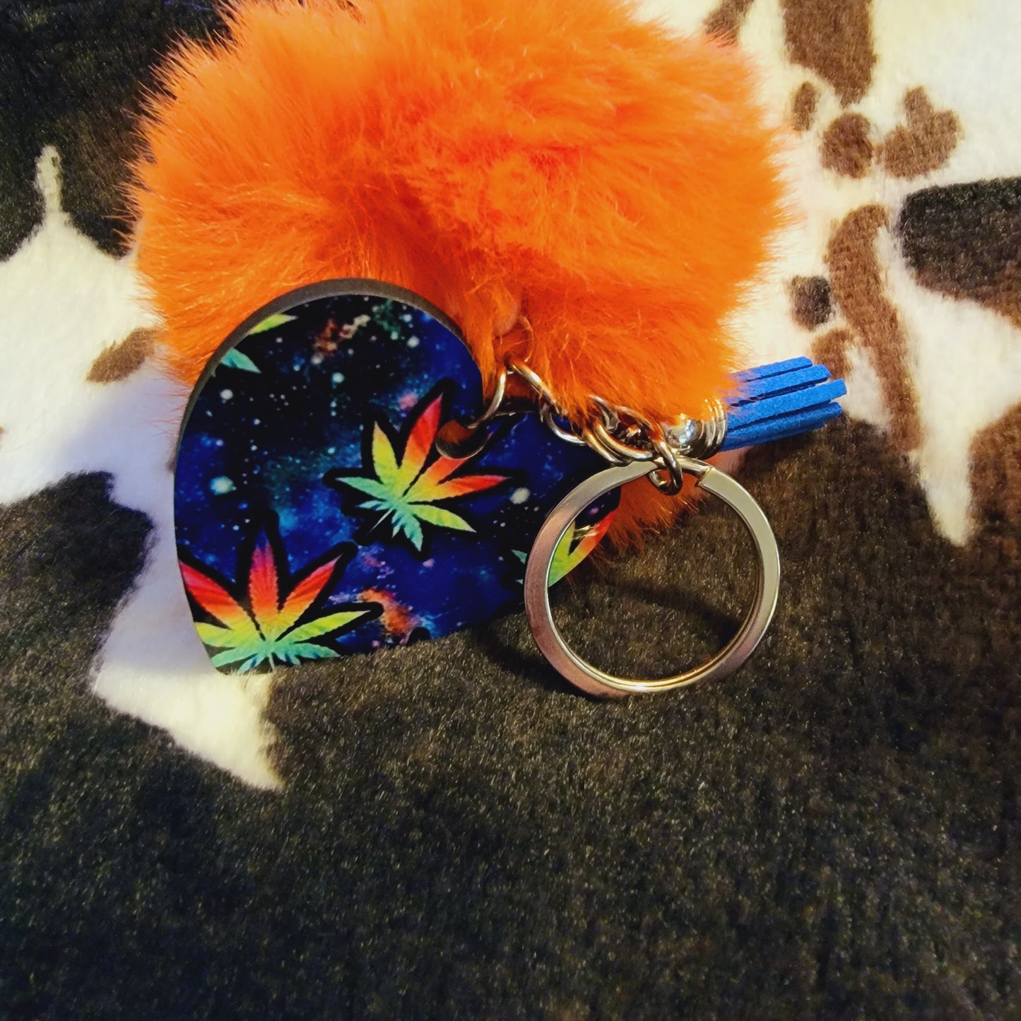 Galaxy Leaf Heart Pom Pom Keychain