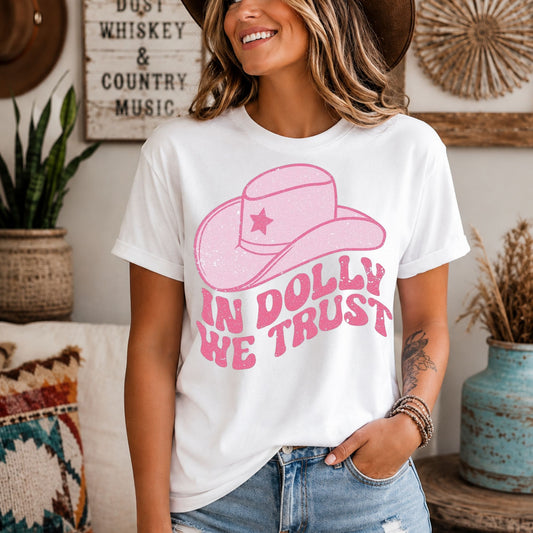 In Dolly We Trust Graphic T-Shirt